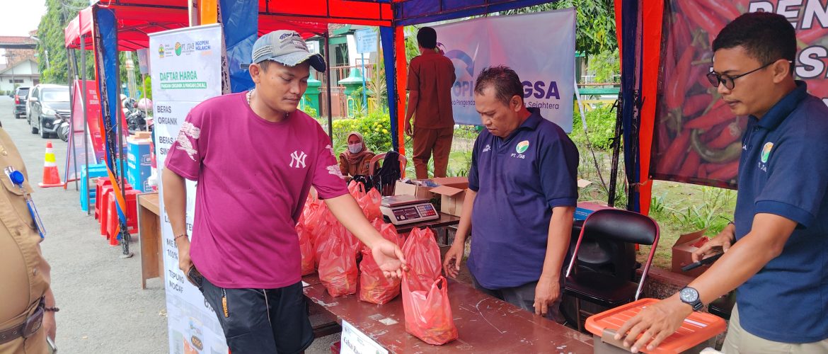 Pemkab Rembang Salurkan Subsidi Cabai di Kampung Ramadan, Harga Dijual Rp65 Ribu per Kg