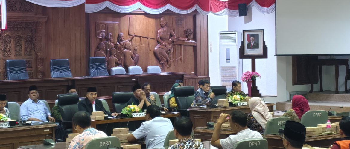 Pemkab dan DPRD Bahas Penguatan Tata Kelola Administrasi Kepegawaian