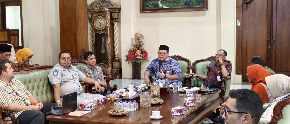 Tingkatkan Kepatuhan Wajib Pajak, Pemkab Rembang Siapkan Skema Bundling PBB dan Pajak Kendaraan